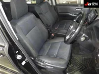 Toyota NOAH лот № 4031 оценка R  с аукциона в Японии 5