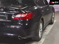 Nissan FUGA лот № 30010 оценка 4  с аукциона в Японии 7