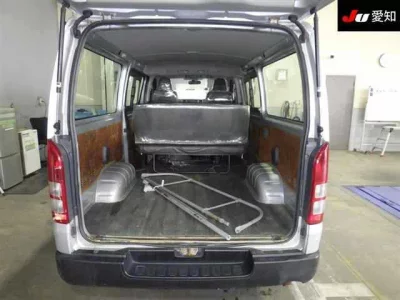 Toyota REGIUS ACE VAN