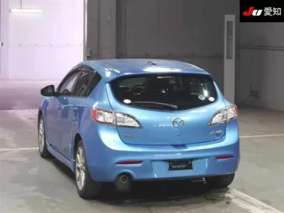 Mazda AXELA  с аукциона в Японии