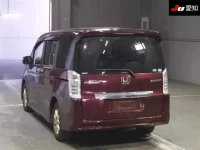 Honda STEP WAGON лот № 30081 оценка R  с аукциона в Японии 1