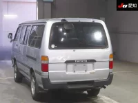 Toyota HIACE VAN лот № 7040 оценка R  с аукциона в Японии 1