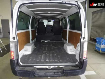 Nissan CARAVAN VAN