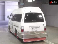 Nissan CARAVAN VAN лот № 7043 оценка R  с аукциона в Японии 1