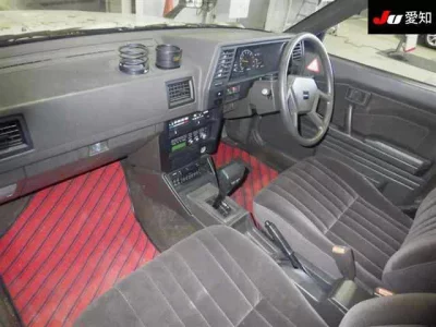 Nissan SUNNY  с аукциона в Японии