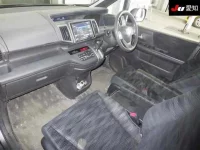 Honda STEP WAGON лот № 30234 оценка 3.5  с аукциона в Японии 2