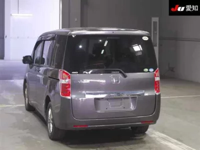 Honda STEP WAGON  с аукциона в Японии