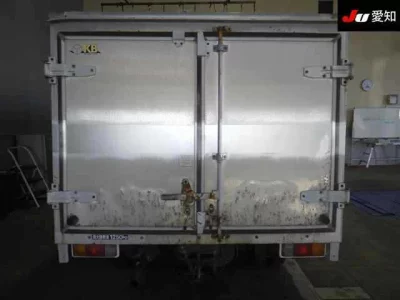 Mazda TITAN  с аукциона в Японии