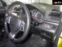Suzuki SWIFT лот № 30235 оценка 3.5  с аукциона в Японии 4