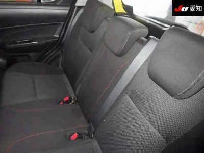 Suzuki SWIFT  с аукциона в Японии