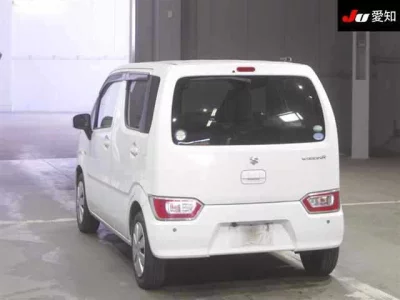 Suzuki WAGON R  с аукциона в Японии