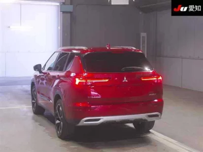 Mitsubishi OUTLANDER PHEV