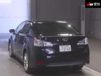 Lexus HS