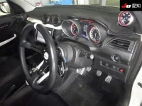 Suzuki SWIFT лот № 3073 оценка 4  с аукциона в Японии 4