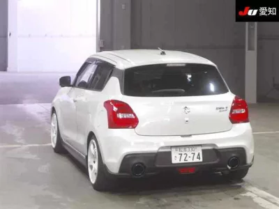 Suzuki SWIFT  с аукциона в Японии