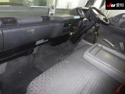 Isuzu TRUCK  с аукциона в Японии