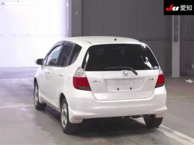 Honda FIT  с аукциона в Японии