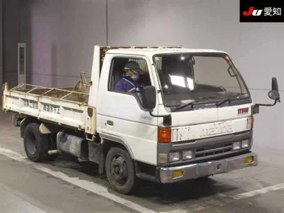 Mazda TITAN  с аукциона в Японии