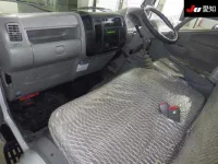 Hino DUTRO лот № 7025 оценка 3.5  с аукциона в Японии 2