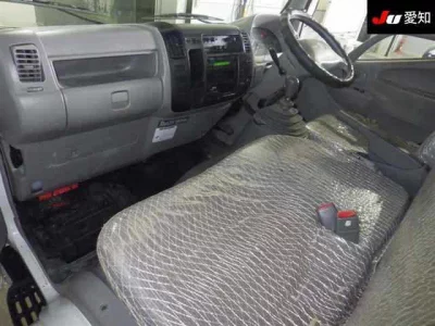 Hino DUTRO  с аукциона в Японии