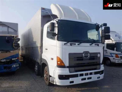 Hino TRUCK