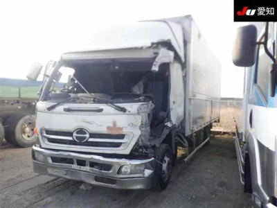Hino TRUCK