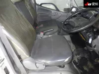 Hino DUTRO лот № 7036 оценка 3.5  с аукциона в Японии 5