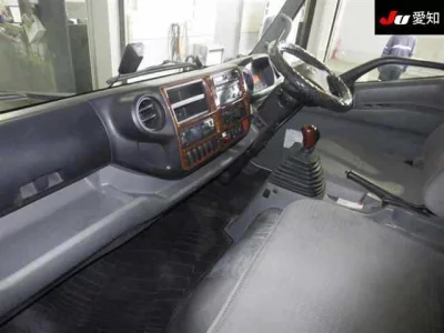 Hino DUTRO  с аукциона в Японии