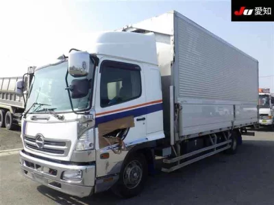 Hino TRUCK