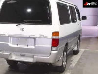 Toyota HIACE VAN лот № 7091 оценка 3.5  с аукциона в Японии 7