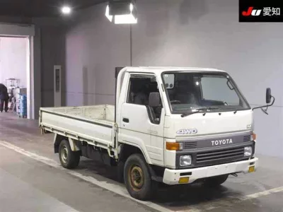 Toyota HIACE TRUCK