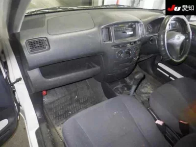Toyota PROBOX  с аукциона в Японии