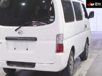 Nissan CARAVAN VAN лот № 20088 оценка 3.5  с аукциона в Японии 7