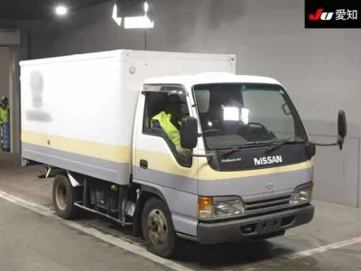 Nissan ATLAS  с аукциона в Японии