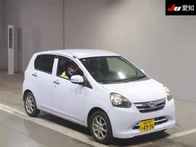 Daihatsu MIRA E S