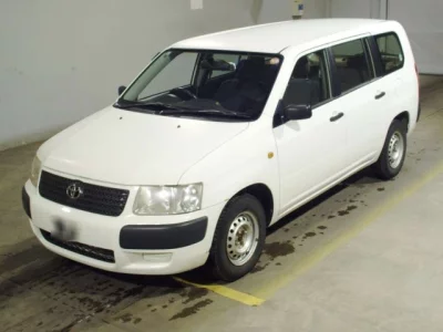 Toyota SUCCEED  с аукциона в Японии