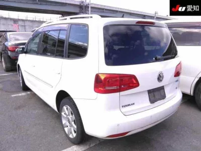 Volkswagen GOLF TOURAN