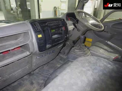 Hino DUTRO  с аукциона в Японии