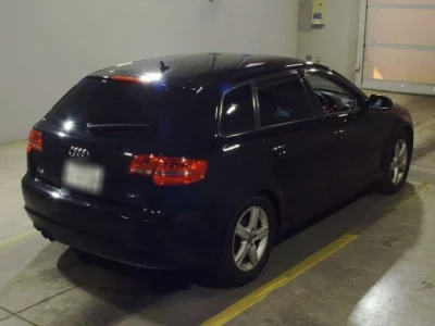 Audi A3  с аукциона в Японии
