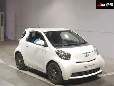 Toyota IQ