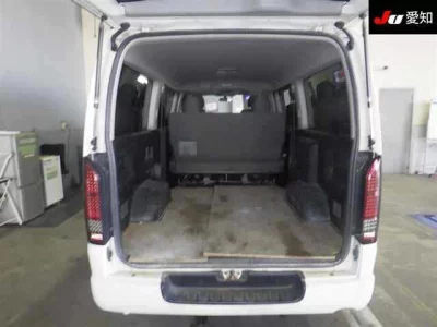 Toyota REGIUS ACE VAN