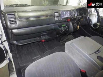 Toyota REGIUS ACE VAN