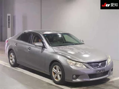 Toyota MARK X  с аукциона в Японии