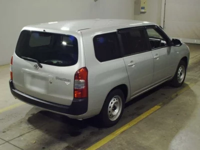 Toyota PROBOX  с аукциона в Японии