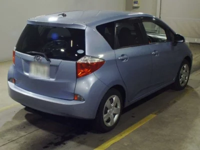 Toyota RACTIS  с аукциона в Японии