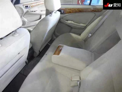 Nissan SYLPHY  с аукциона в Японии