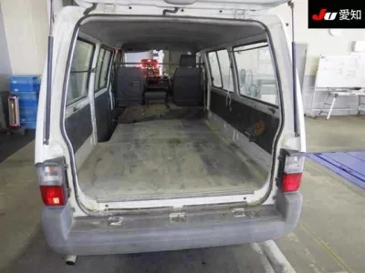 Mazda BONGO VAN  с аукциона в Японии
