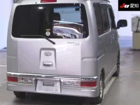 Daihatsu Atrai Wagon лот № 35209 оценка 3  с аукциона в Японии 7