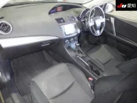 Mazda AXELA лот № 30558 оценка 3.5  с аукциона в Японии 2