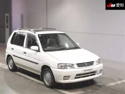 Mazda DEMIO  с аукциона в Японии